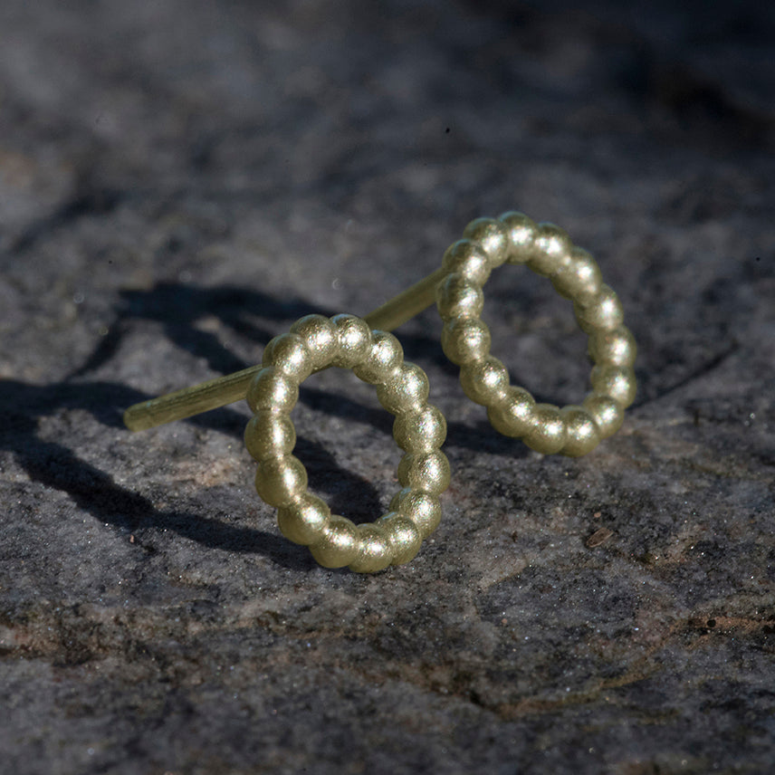Brinco Petit Pois • Ouro amarelo 18K