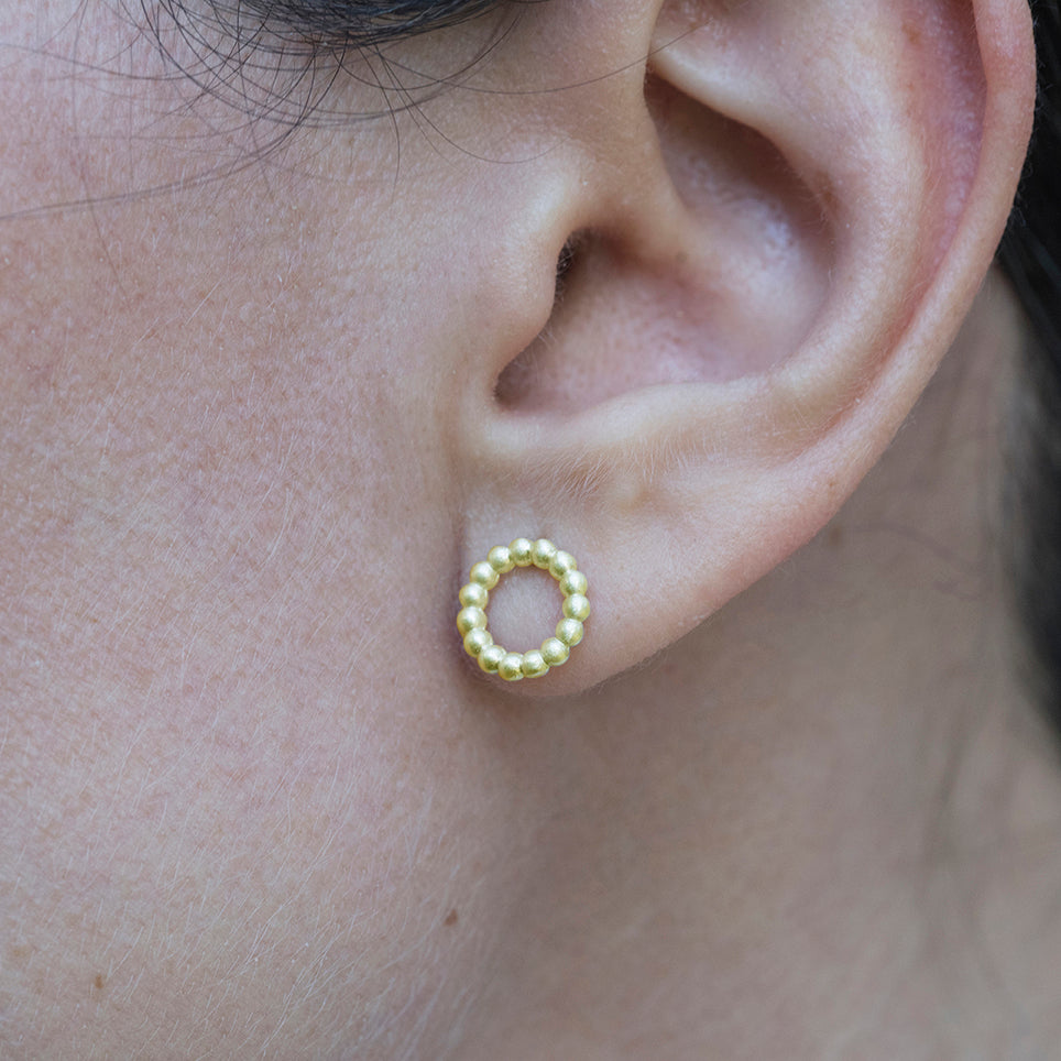 Brinco Petit Pois • Ouro amarelo 18K
