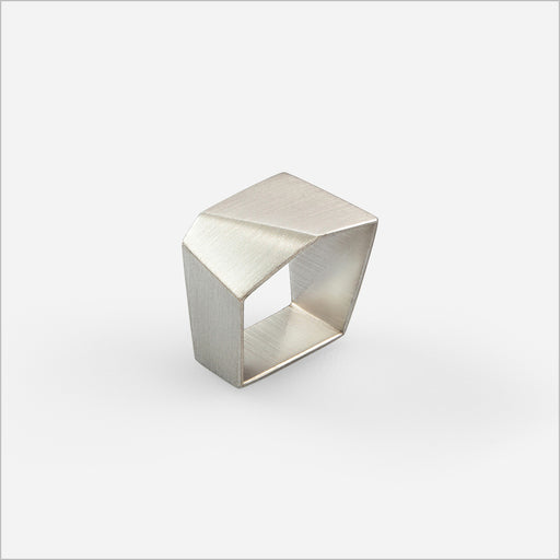 Anel Oblique Largo • Prata