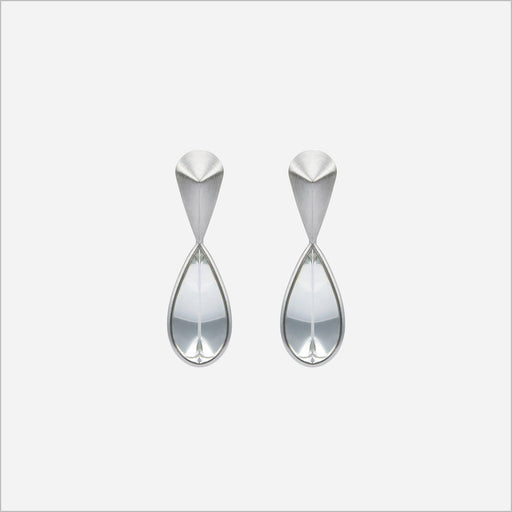 Brinco Gota Geométrica • Ouro Branco 18K com cristal de quartzo